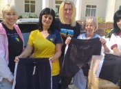 Кравчині шиють вдома труси та шорти для воїнів