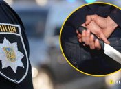 Вдарив сина ножем у груди