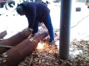 Газовик и полковник ГСЧС подорвались на растяжке в Марьинке