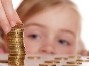 В Киеве за 2019 год с алиментщиков взыскали более 380 млн