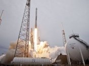 Ракета-носитель SpaceX Falcon 9 успешно приземлилась на Землю