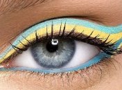 Новогодний макияж: эффектные стрелки, которые сразят любого мужчину (Фото) 