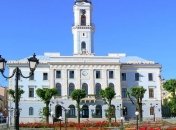 В Черновцах депутат проник в кабинет мэра, чтобы открыть дверь