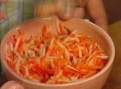 Витаминный салат с медом