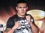 Усик переходит в супертяжелый вес и будет драться с Такамом