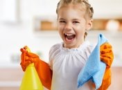 Как приучить ребенка к порядку: 12 креативных способов увлечь уборкой