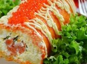 Салат-закуска "Царский рулет" станет украшением стола