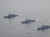 Военные корабли на учениях США, Южной Кореи и Японии в феврале