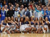 Футболисты "Днепра" отлично проявили себя в баскетболе (Видео)