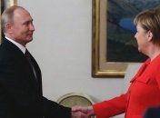 Меркель и Путин обсудили подготовку к саммиту "нормандского формата"