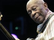 Дочери Би Би Кинга заявили об отравлении музыканта