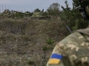 Доба на Донбасі: 10 порушень тиші, один воїн поранений