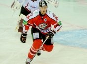 КХЛ. Форвард Украины продолжит карьеру в "Донбассе"