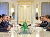 Саманта Пауэр выразила поддержку территориальной целостности Украины