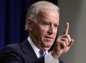 Вице-президент США Байден отметил мужество украинцев