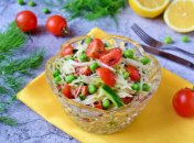 Салат получается простым, легким и вкусным