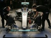 Хэмилтону установят второй двигатель на Гран-при Китая