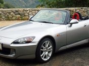 Honda выпустит родстер S2000 к своему 70-летию