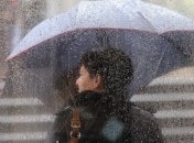 На выходных в Украине ожидается дождливая и теплая погода