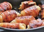 Рецепт дня: рулетики из курицы и бекона на мангале