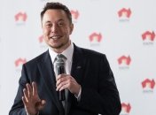 Илон Маск планирует упростить интерьеры Model S и Model X