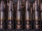 Захід збільшує виробництво снарядів: чи вистачить їх, щоб озброїти Україну
