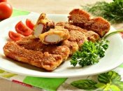 Рецепт дня: крабовые палочки в кляре и панировочных сухарях