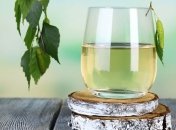 Медики напомнили о пользе березового сока