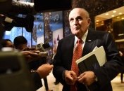 Джулиани обвинил экс-посла США в Украине в "поиске грязной информации" против Трампа