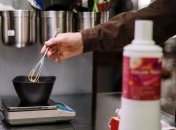 Свежее, моложе, привлекательнее: главные ошибки женщин в возрасте за 50 в окрашивании