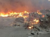 В Днепре произошел пожар на предприятии вторсырья, к тушению привлекался самолет