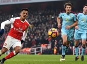 "Арсенал" в меньшинстве обыграл "Бернли" (Фото)