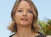 Кристен Стюарт объявила о награде для Джоди Фостер