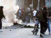 В Чили массове беспорядки из-за подорожания метро - объявлено чрезвычайное положение