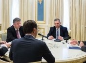 Порошенко провел совещание по проблеме с выплатой пенсий в селах