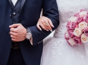 Теплые поздравления с днем свадьбы в стихах на 6 мая