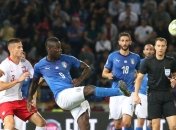 В Польском футбольном союзе критикуют Балотелли за лишний вес