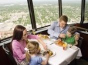 Ужины с родителями защитят от ожирения