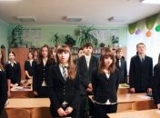 Елена Бондаренко: должны ли дети вставать в классе, когда входит учитель