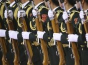 Китай увеличивает военные расходы на 10%