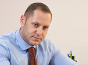 Александр Манолев