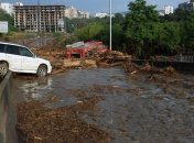 Число жертв наводнения в Тбилиси достигло 17 человек