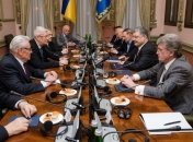 Порошенко: Цель России - не только Украина