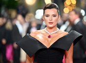 Белла Торн на Каннском кинофестивале 22 мая 2024 года