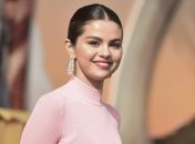 Селена Гомес прошлась по красной дорожке под ручку с Робертом Дауни младшим (Фото)