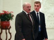 Лукашенко с оптимизмом смотрит на сотрудничество с Зеленским