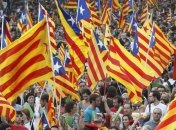 Украинцам рекомендуют избегать мест массового скопления людей в Каталонии