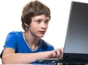 Социальные сети подталкивают подростков к курению