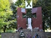 Львовская область: неизвестные разрушили памятник УПА 