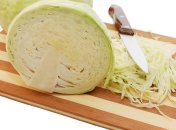 Как мелко нашинковать капусту: 2 лайфхака от хозяйки со стажем